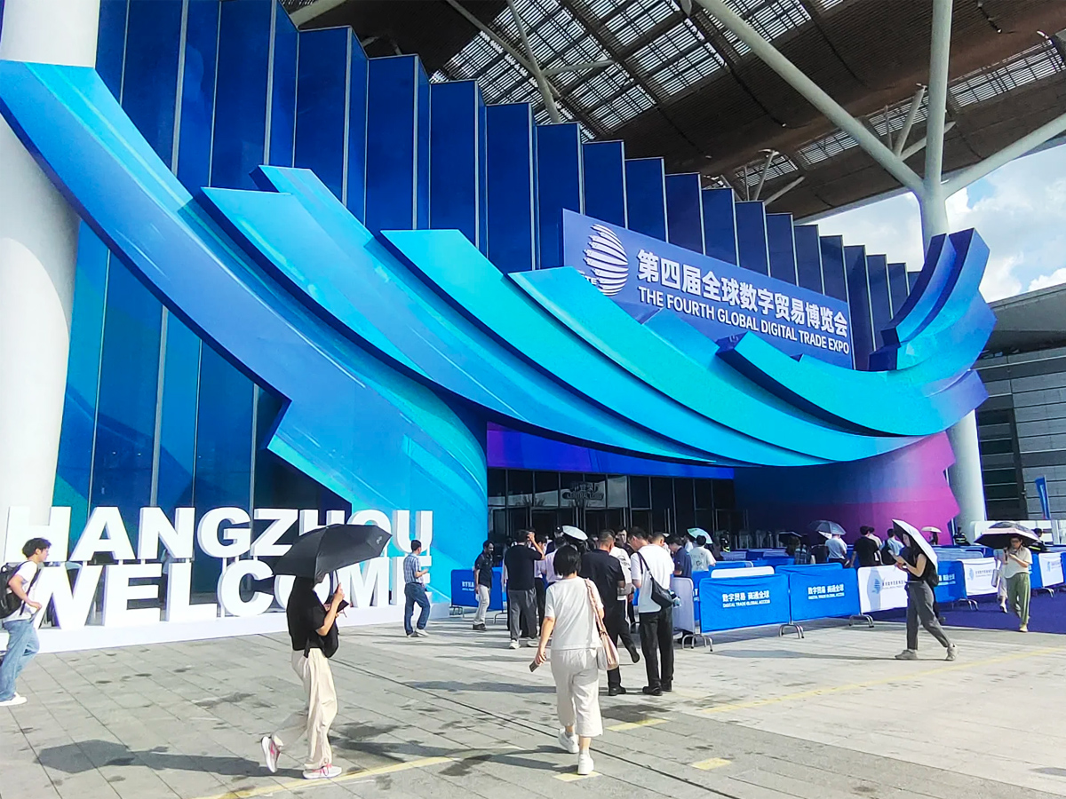 ���Č�ȫ��(sh��)���Q(m��o)�ײ��[��(hu��)���(ch��ng)�^(q��)